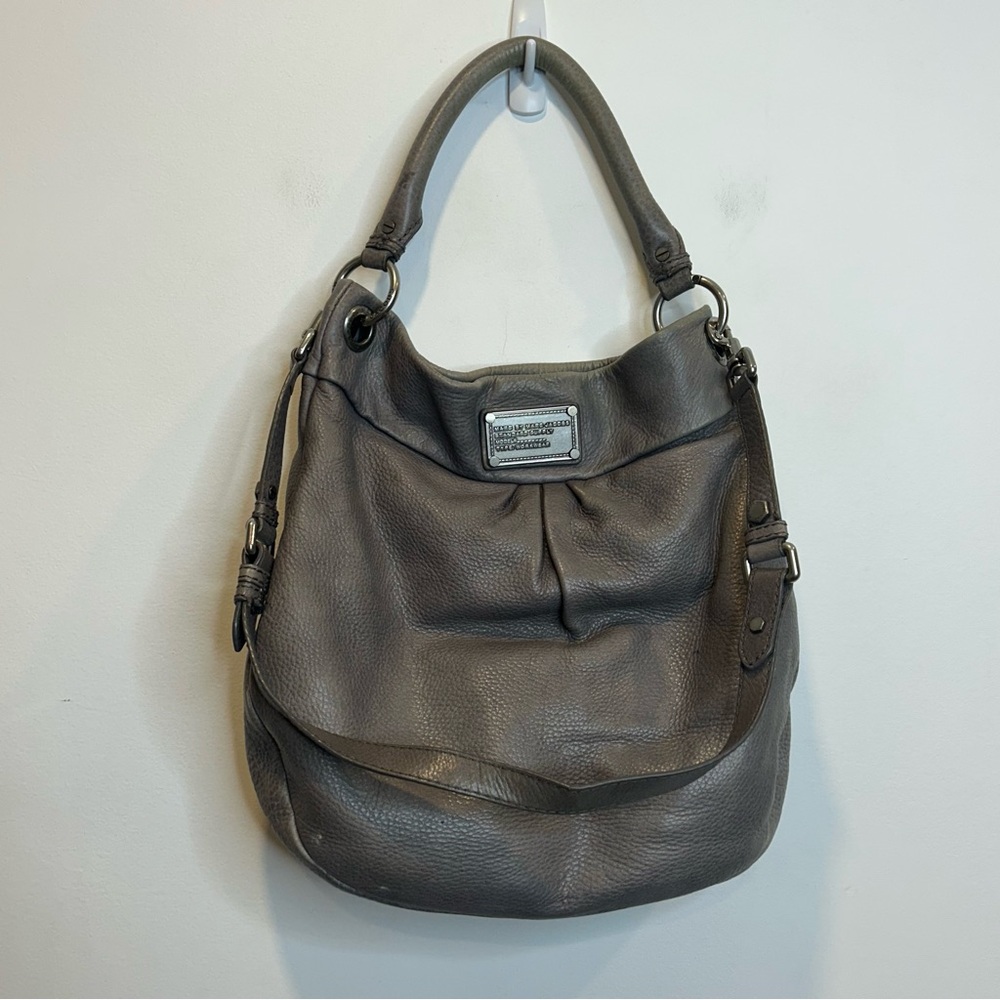Marc by Marc Jacobs Classic Q Hillier Hobo Bag Purse Grey Pebbled Leather